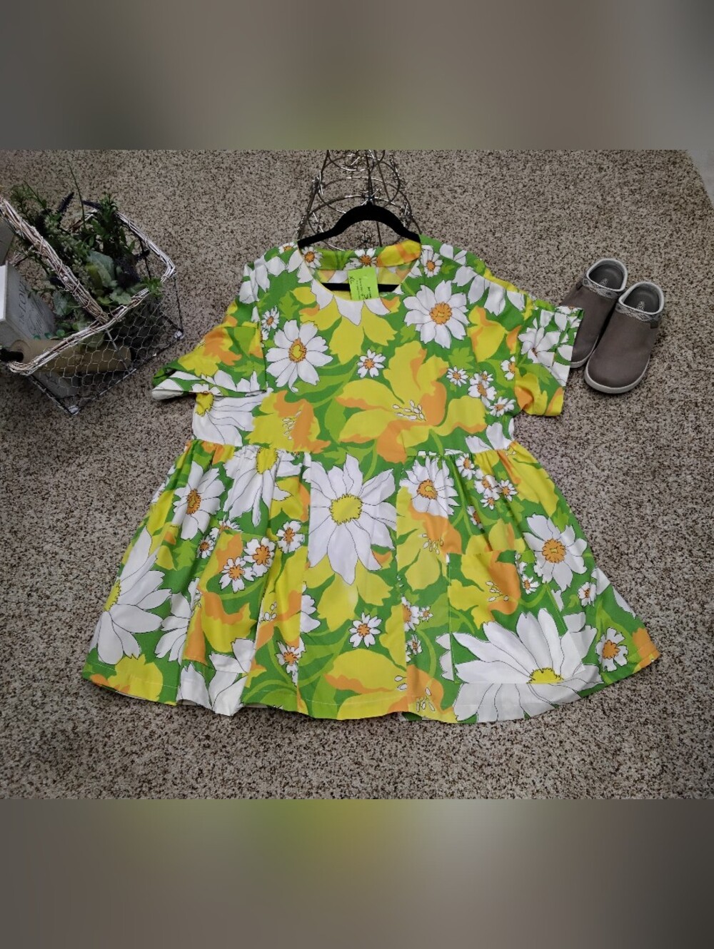 3958 Size XL Floral Green & Yellow Dress Made From A Vintage Curtain, Handmade. - Picture 1 of 5
